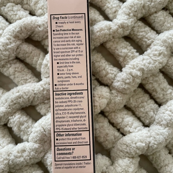 MARY KAY FOUNDATION PRIMER SUNSCREEN BROAD SPECTRUM SPF 15 EXPIRED - Picture 4 of 7